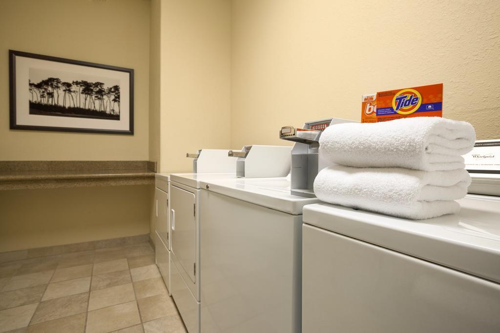 Country Inn & Suites By Radisson, St Cloud West, Mn Saint Cloud Dış mekan fotoğraf